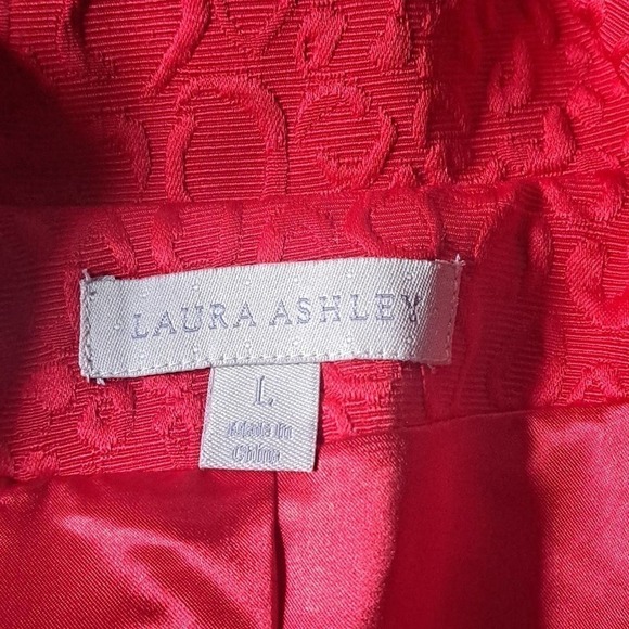 Laura Ashley red Textured zip up blazer, size Large - Picture 3 of 4